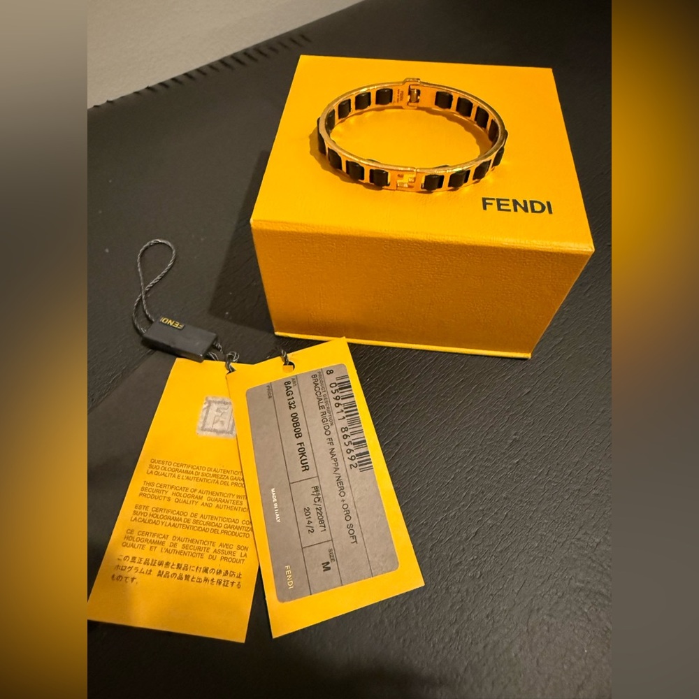 🔥24HR SALE🔥 Authentic fendi woven bangle